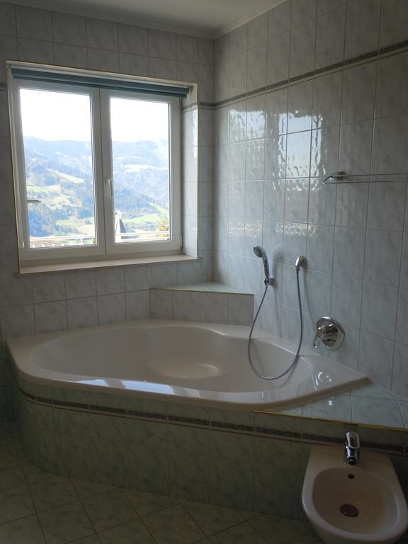 Appartamento Nebenhaus - Haus Heigl Sankt Johann im Pongau Camera foto